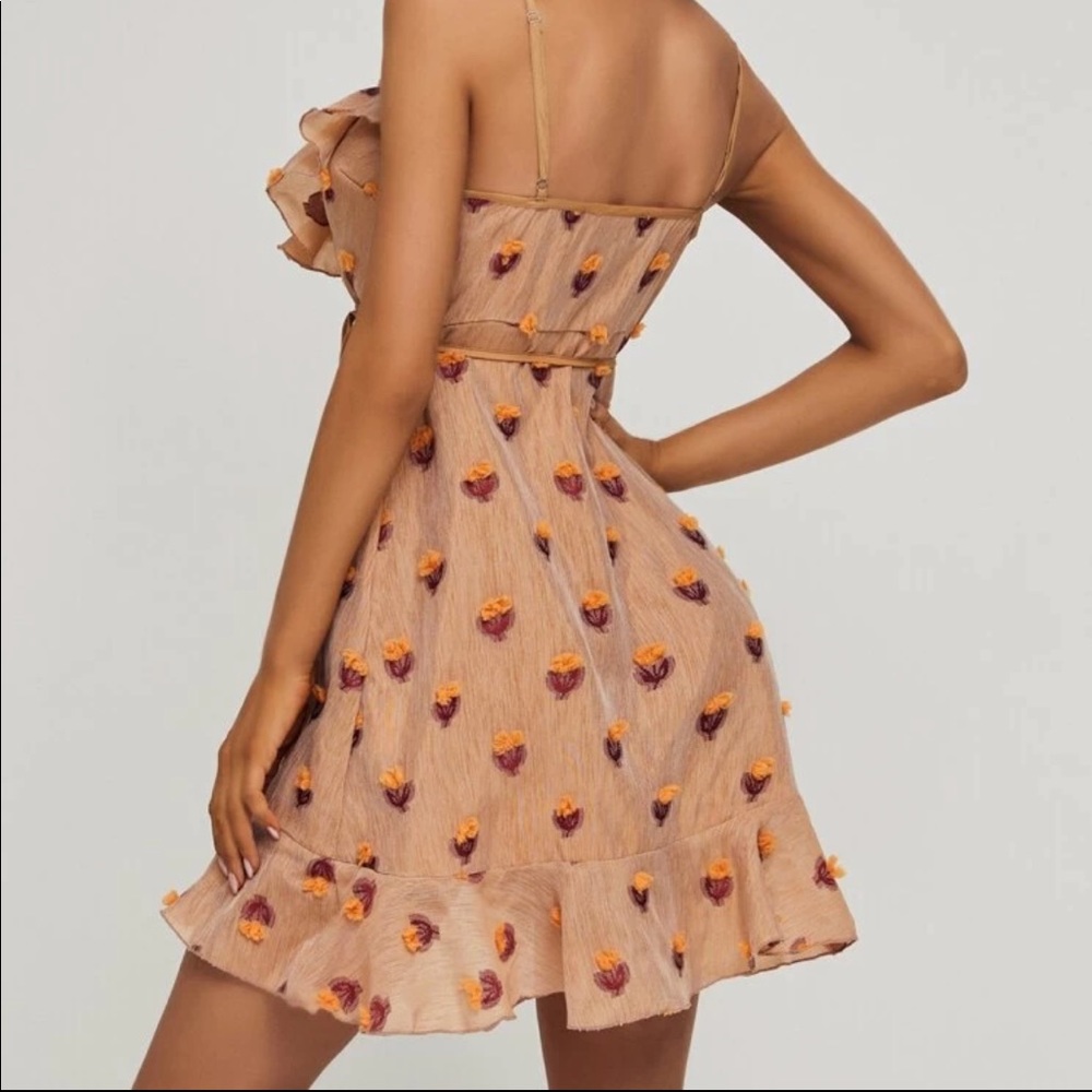 Retro Ruffle Wrap Dress - Picture 2 of 2